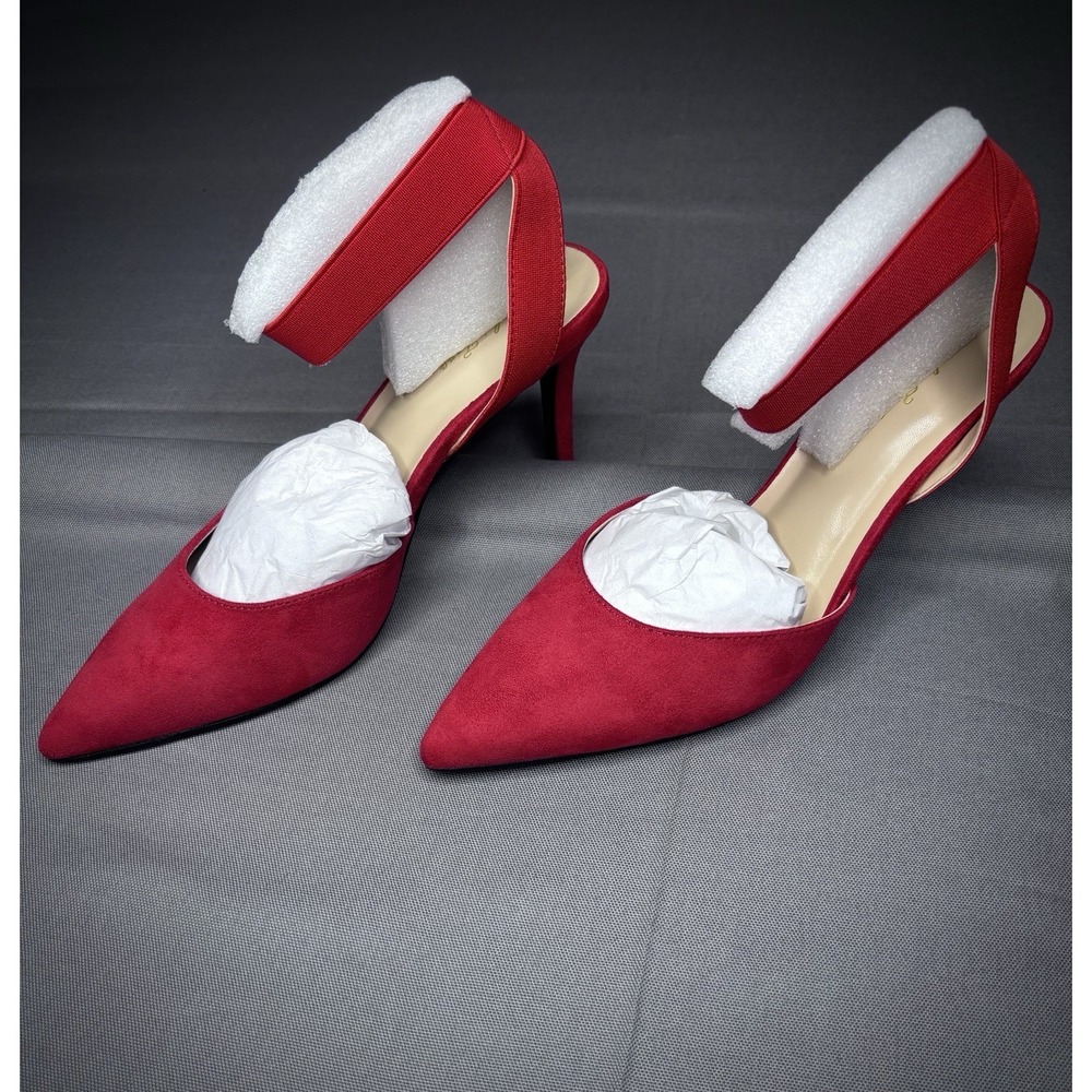 Elisabet Tang Women's Red Pointed Toe Pumps Ankle Strap Heels Size 9  NIB